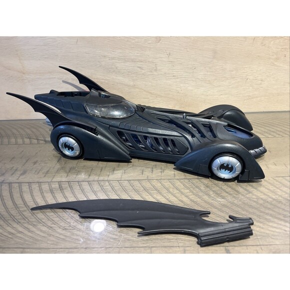 DC Batman Forever Electronic Batmobile Car Kenner 1995 Tonka Incomplete untested - Picture 1 of 7